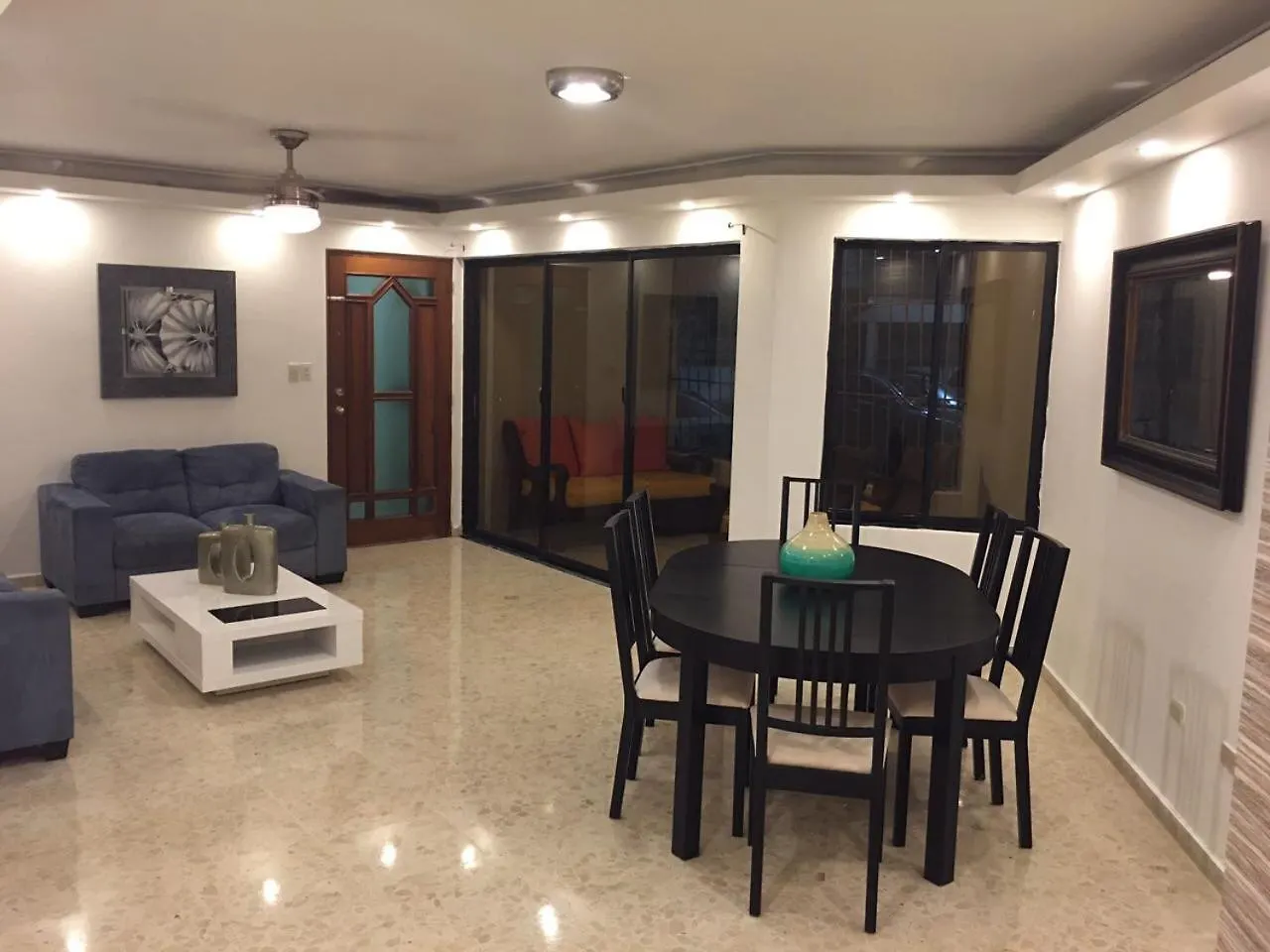 Apartment Apt 1 C Las Dallias II Bella Vista Hotel Santo Domingo