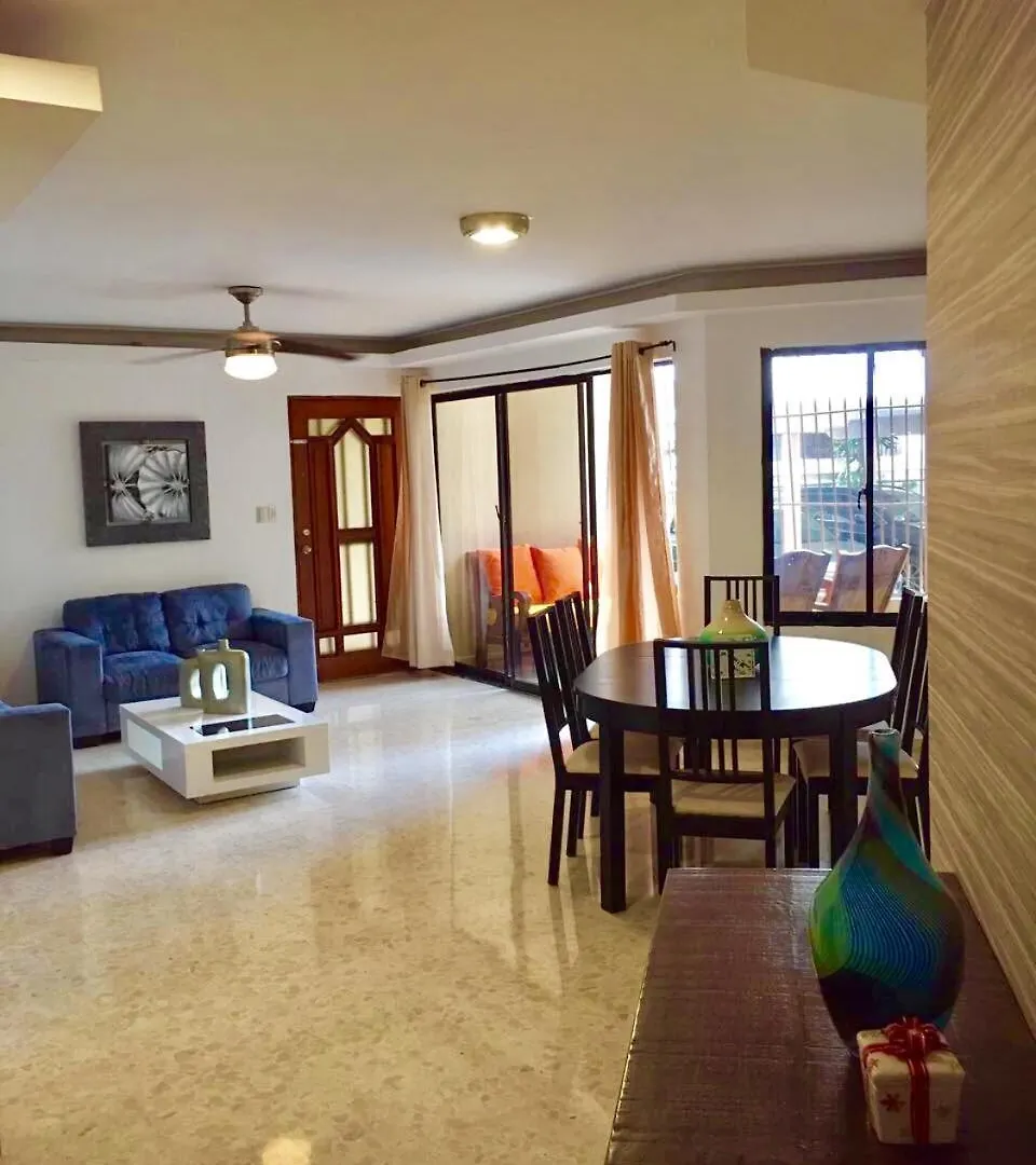 Apartment Apt 1 C Las Dallias II Bella Vista Hotel Santo Domingo